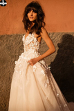 A-line Spaghetti Straps Applique Gorgeous Wedding Dress Sweep/Brush Train Modest Bride Gowns HZ0509