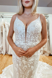 Amazing Spaghetti Straps Appliques Lace Wedding Dresses Mermaid Chapel Train Bridal Gowns HZ0509